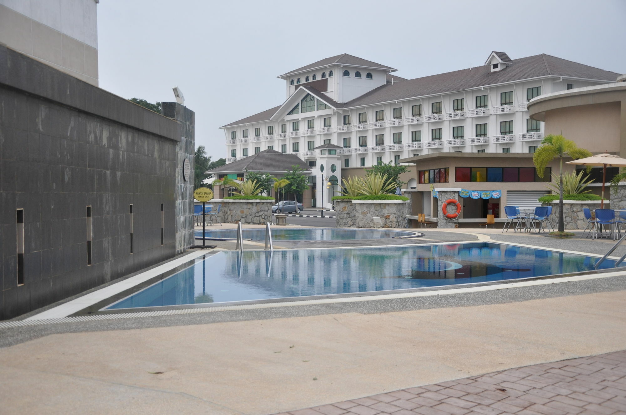 Klana Beach Resort Port Dickson Ngoại thất bức ảnh